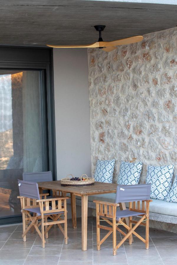 Blooms Of Sivota Bay - Luxury Villas With Private Heated Pool Exterior foto
